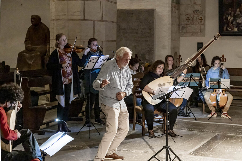 Ensembleprobe in der Katharinenkirche in Lübeck, Meisterkurs 2021, © Foppe Schut